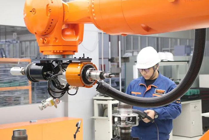 人民網(wǎng)：沒(méi)想到，寧夏有家制造“智造工廠”的工廠！